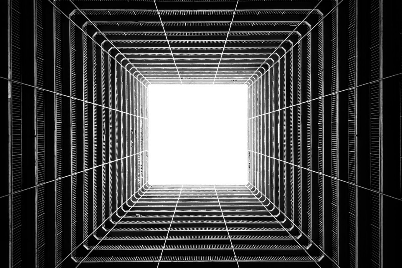 foto di perfette geometrie architettura ad Alessandria